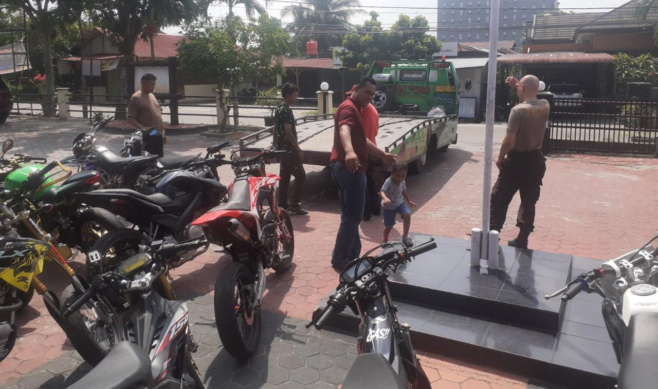 Foto Sepekan, 80 Unit Sepeda Motor Diamankan Satlantas Polresta Pekanbaru
