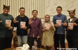 Peluncurn buku Bandar Padang