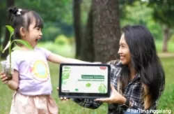 Dalam rangka Hari Bumi Sedunia, Telkomsel merilis kampanye video "Jejak Kebaikan" yang mengajak pelanggan untuk bergerak bersama menjaga kelestarian lingkungan dan masa depan bumi.