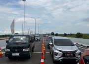 Foto Tiga Ruas Tol Riau Dilewati 33.565 Kendaraan pada Periode 12-13 April