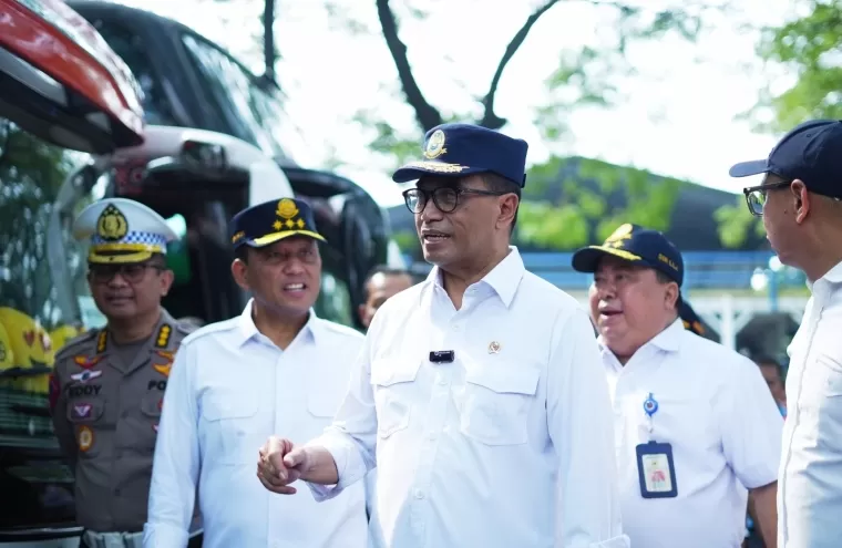 Menhub Temukan 4 Bus Pariwisata Tidak UJI KIR dan STNK
