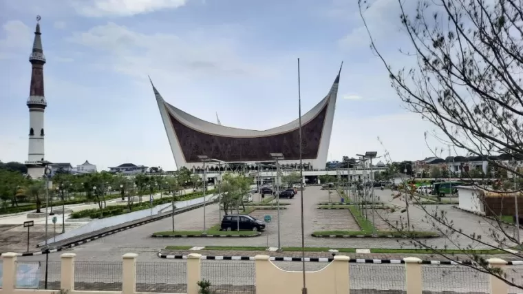 Masjid Raya Sumbar.Yose