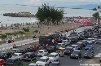 Pantai Padang, salah satu objek wisata favorit di Kota Padang. (ist)