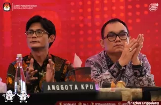 Komisi Pemilihan Umum (KPU) enggan menyampaikan permohonan maaf atas terjadinya pelanggaran etik yang dilakukan oleh Hasyim Asy'ari. (Foto; X.com)