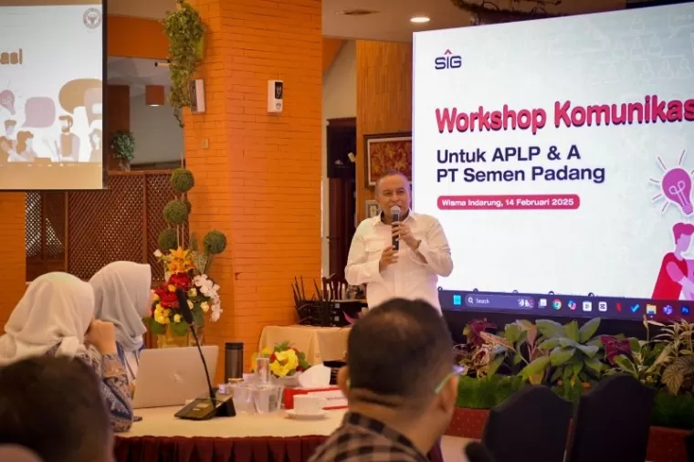 Workshop Komunikasi APLP &amp; A PT Semen Padang, Bahas Tren Media Sosial, Teknologi AI, dan Asta Cita Pemerintah RI