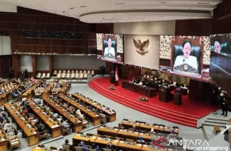 Tok! DPR Sahkan UU TNI Melalui Rapat Paripurna