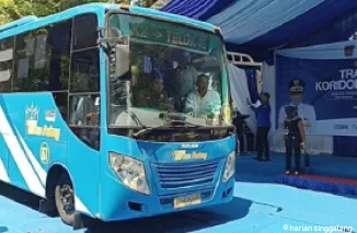 Besok Hardiknas, Pelajar Naik Trans Padang Cuma Bayar Rp2
