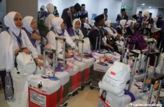 Jemaah Haji Kloter 2 asal Bengkulu Diterbangkan ke Madinah
